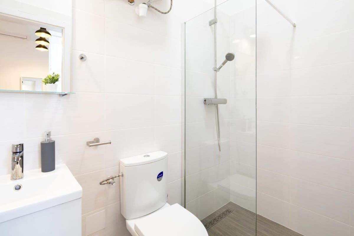 Extreme Central - Modern Mini Studio Budapest Luaran gambar